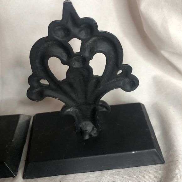 Set Of 2 Vintage Metal Stocking Holder Black Weighted 5” CUTE!! - Picture 10 of 16